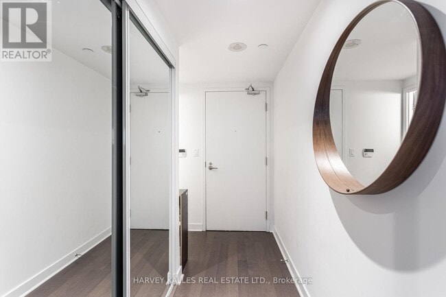 Photo - 58 Orchard View Blvd Unité 1209