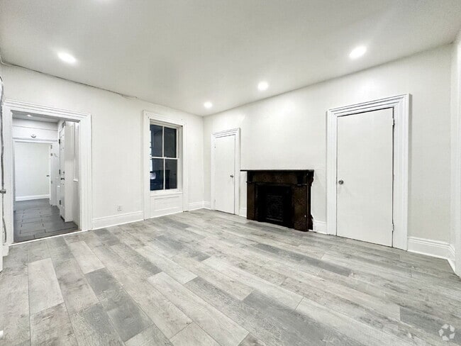 Building Photo - 335 Congress St Unit 3 Rental
