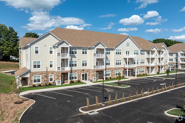 Building Photo - Turnpike Ridge Rental