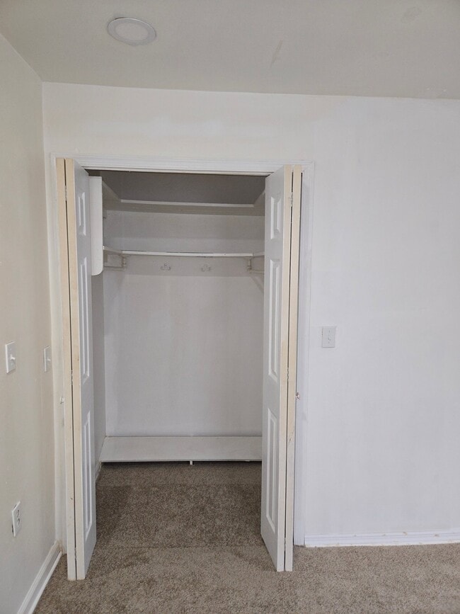 Photo - 7022 Surrey Dr Unit 1st Floor