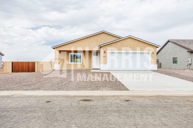 Building Photo - Beautiful Brand New Home with Block Wall