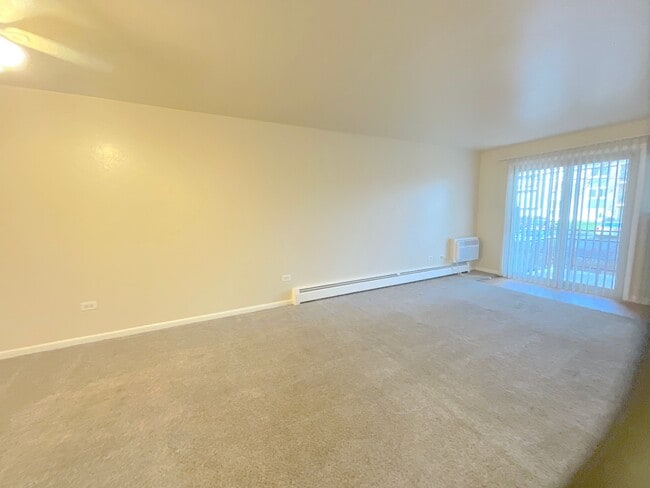 Photo - 1375 Everett Ct Unit 205