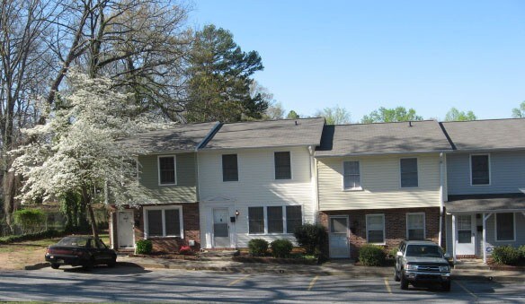 Photo - Highlands Park Apartments