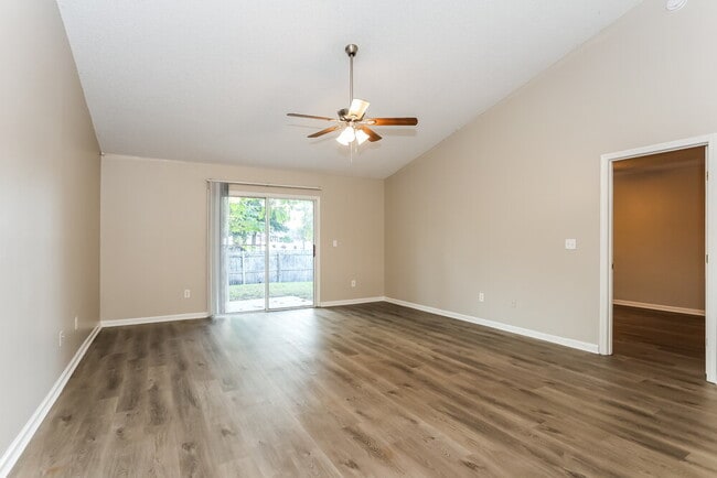 Photo - 3754 August Crossing Ct