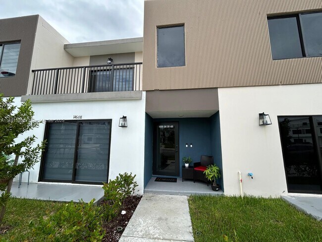Photo - 14608 SW 261 St Ter Unit 2