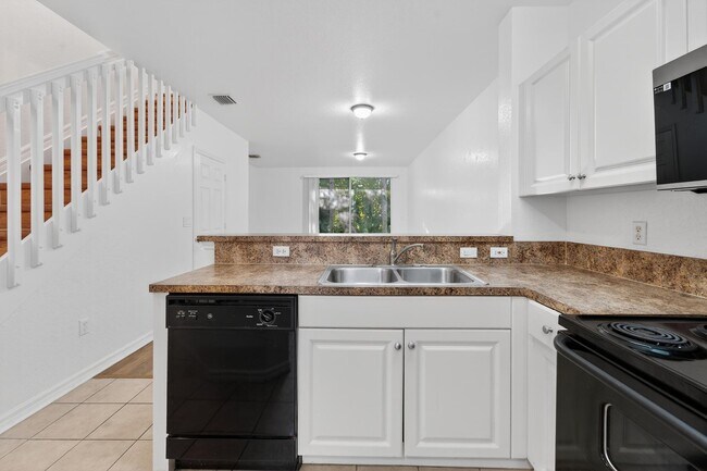 Photo - 3635 Sonoma Dr