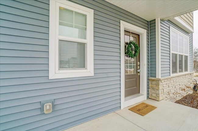 Photo - 601 Tawny Elm Pkwy
