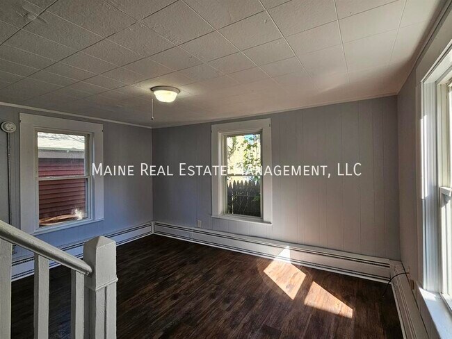 Photo - 31-33 Pine St Unit 6