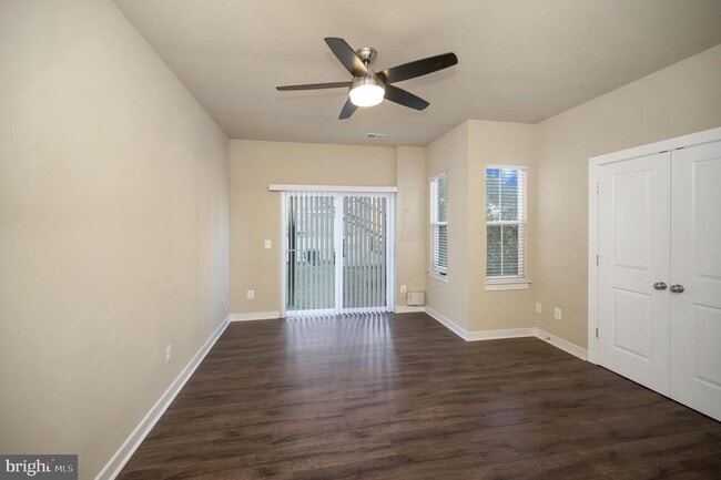 Photo - 100 Nestor's Pl