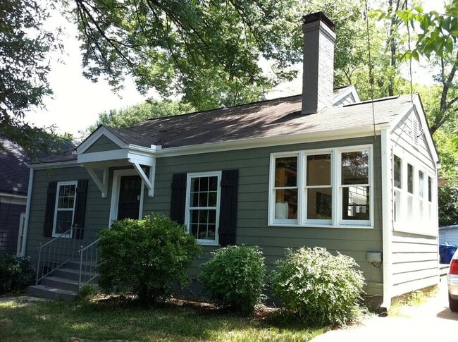 Photo - 1189 Francis St NW