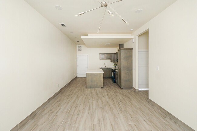 Photo - 9109 McPherson Rd Unidad 5