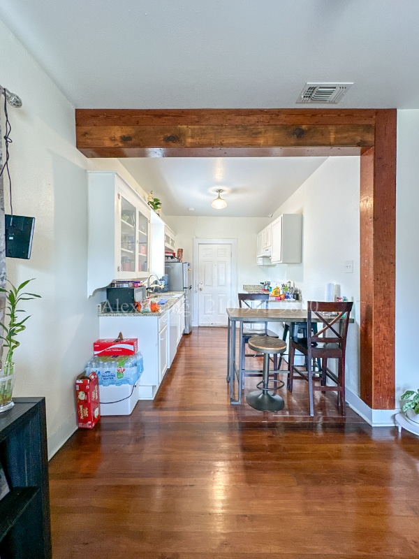 Photo - 902 Dakota St Casa