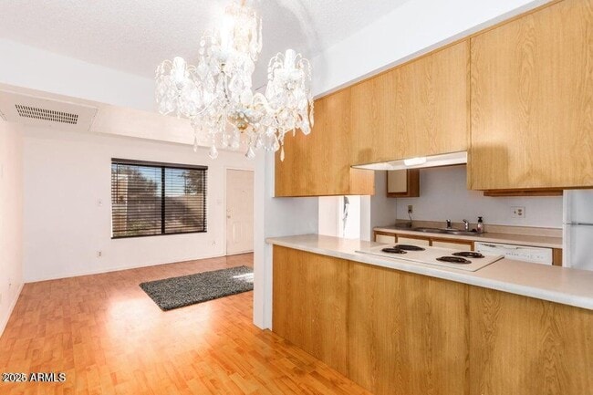 Photo - 1440 N Idaho Rd Unit 1036