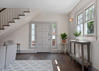 Photo - 114 Fairbanks St