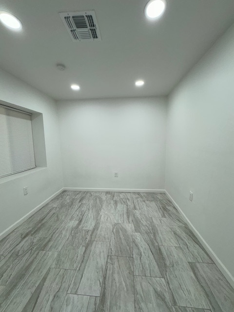 Photo - 1017 E West Cir Dr