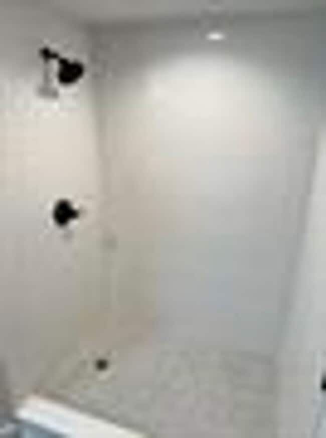 Photo - Resort Style Living @ Barrington Park Condos! Renovated Ground Floor 3/2 l!