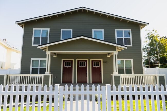 Photo - 2205 20th St Unidad A