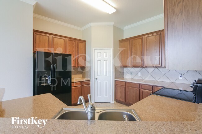 Photo - 1731 Vista Ridge Dr W