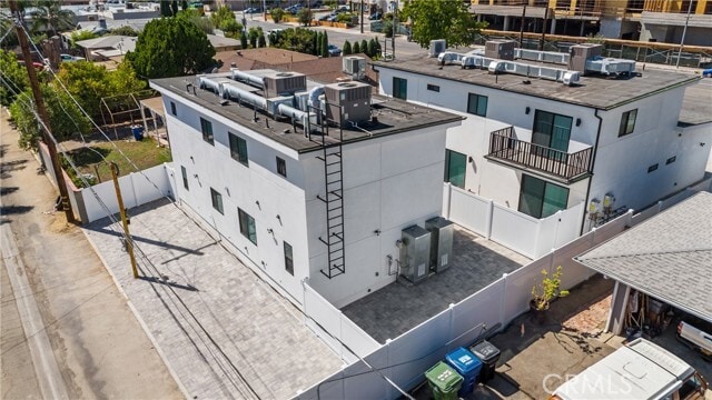 Photo - 11140 Woodley Ave Unit 1/2