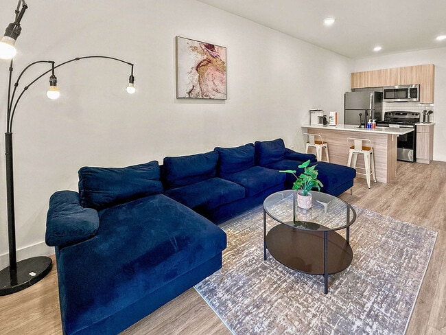 Photo - 2400 E Huntingdon St Unidad ID1231679P