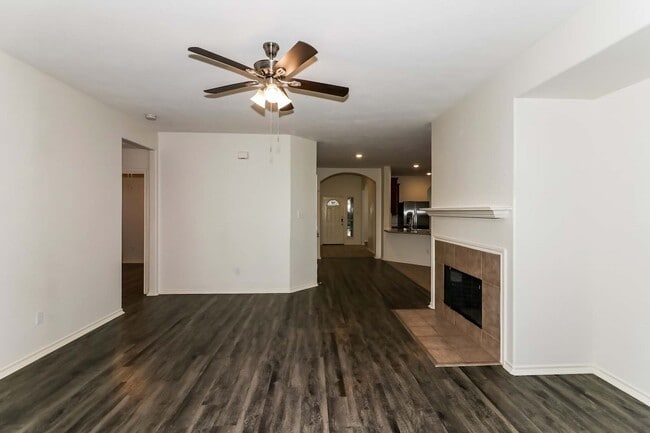 Photo - 5114 Forest Sage Ln
