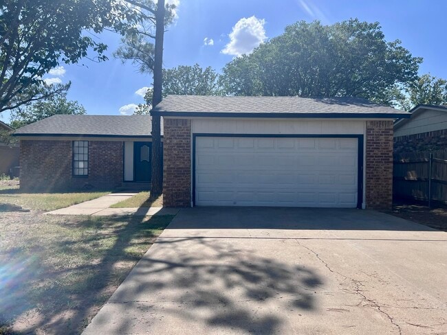 Building Photo - 8216 Elkridge Ave