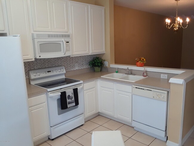 Photo - 1359 Hampton Park Ln