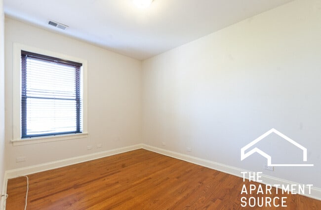 Photo - 3437 N Lakewood Ave