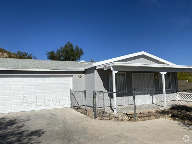 Building Photo - 1259 S Camino Del Sierra Rental