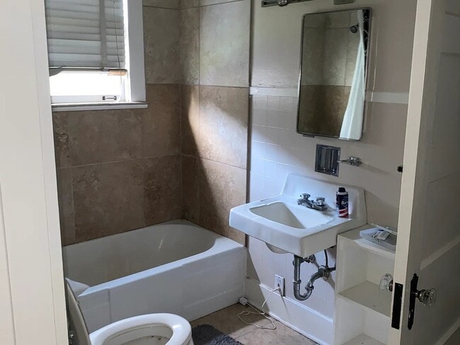 Photo - 4187 Hyacinth Ave