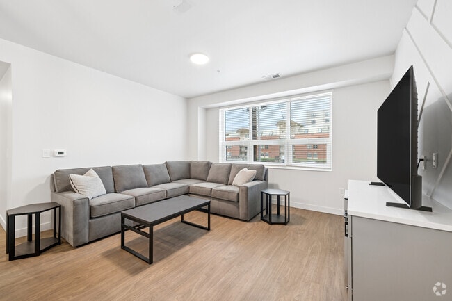 D1 4BR, 4BA - 1,238SF - Living Room - BRAND NEW The Station @ 505 S Fifth