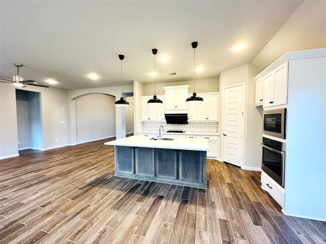 Photo - 5803 Garnet Peak Ln