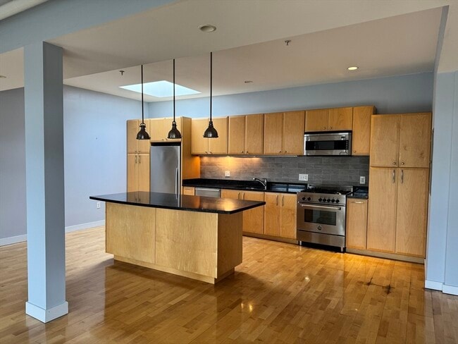 Photo - 950 Dorchester Ave Unit 304