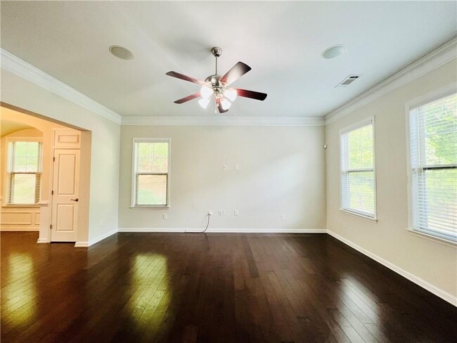 Photo - 2647 Portbury Place Northeast