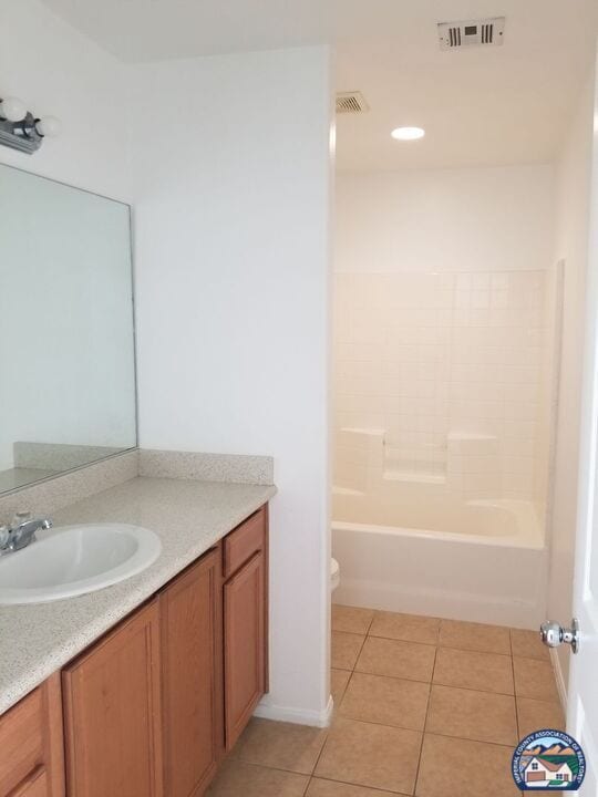 Photo - 1273 Court Ave