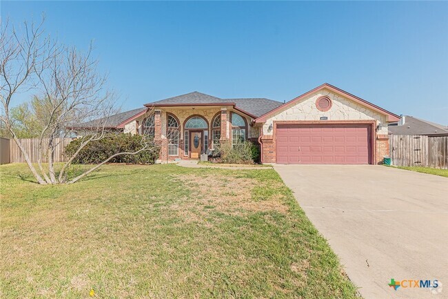 Building Photo - 4011 Salt Fork Dr Rental