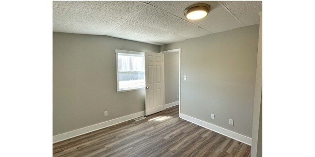 Photo - 714 Unit B