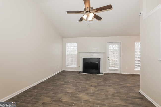 Photo - 7434 Chad's Cir