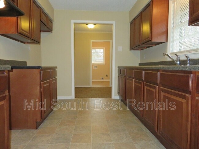 Photo - 3208 Tatum St