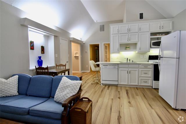 Building Photo - 413 Fulton St Rental