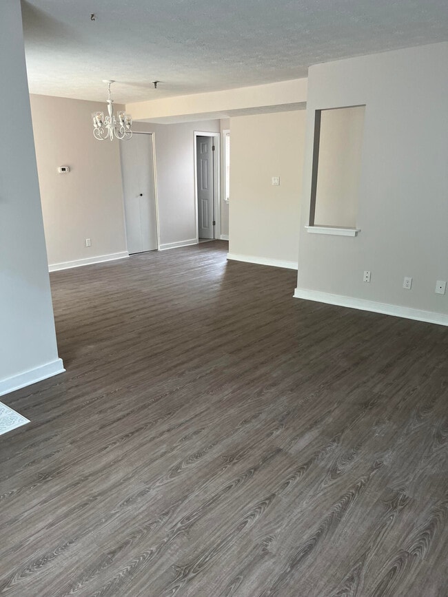 Photo - 421 Redding Rd Unit 63