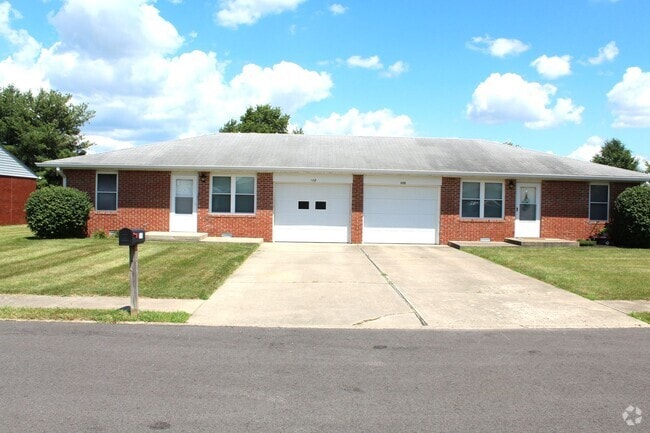 Building Photo - Cute 2 BR w/garage in Pittsboro! Rental