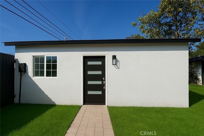 Building Photo - 9127 Woodley-9127 Unit 9127 Rental