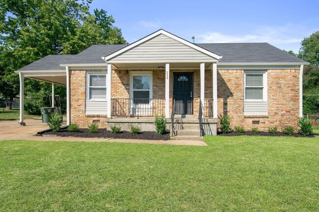 Building Photo - VOUCHERS ACCEPTED!! Fully Updated 3BR/1B ... Rental