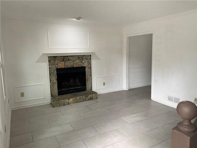 Photo - 805 Arbor Hill Dr