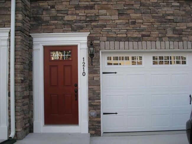 Large, Luxury, Garage Townhome in Hockessi... - Large, Luxury, Garage Townhome in Hockessi...