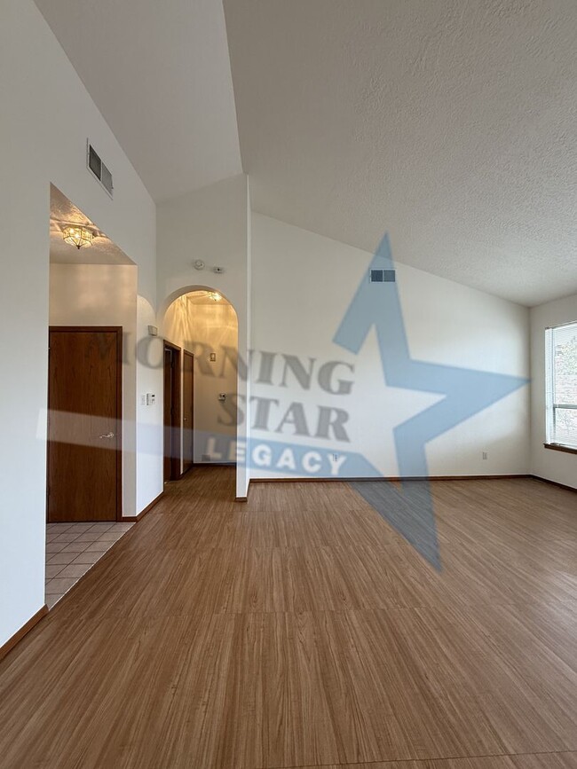 Photo - Move-in Special! Charming Home with Mountain Views!