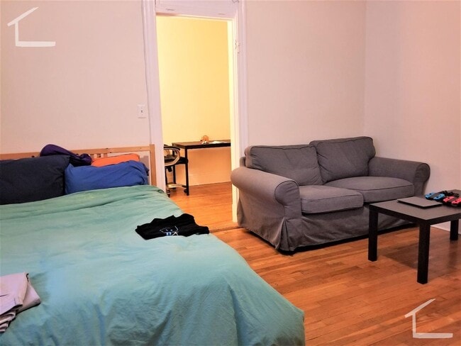 Photo - 11 Ayr Rd Condo