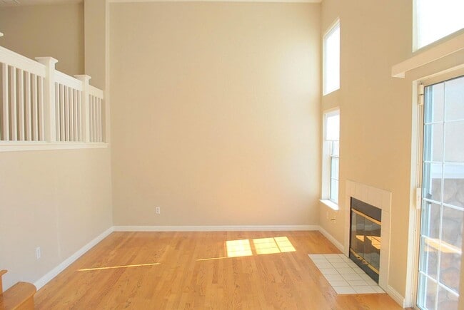 Photo - Sharp & Contemporary Townhouse in Beautiful Danville!