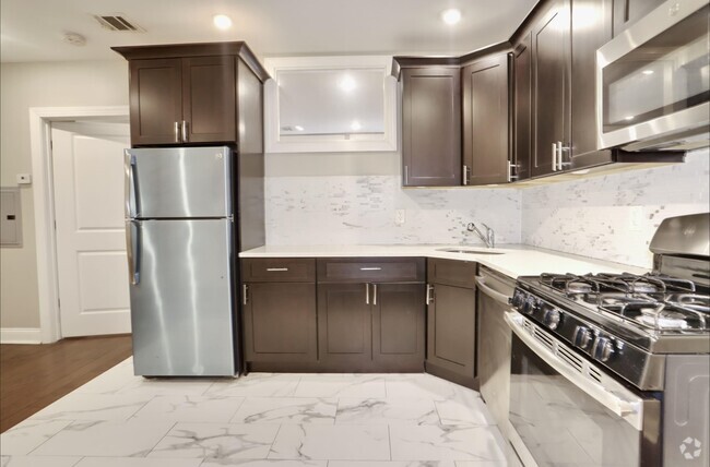 Building Photo - 2866 John F. Kennedy Blvd Unit 1A Rental